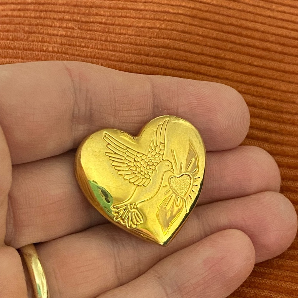 Collectible "Gold Heart" Brooch The Variety Club/Engraved Dove
